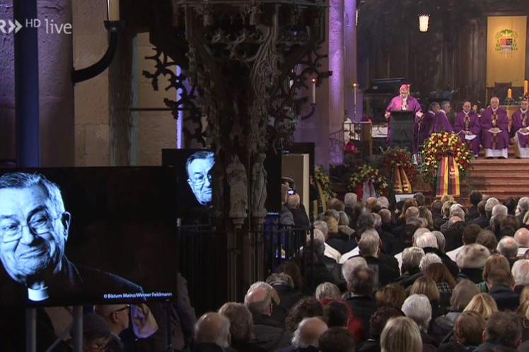 Bischof Kohlgraf predigt im Requiem für Karl Kardinal Lehmann (c) SWR
