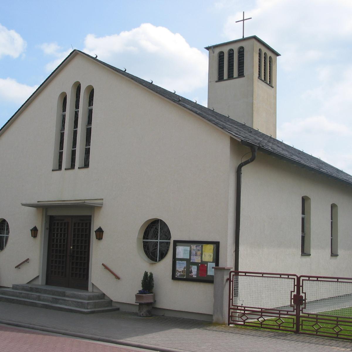 St. Matthäus Holzheim St. Matthäus Holzheim