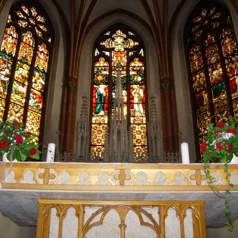Apsisfenster Pfarrkirche Sankt Pankratius Bürgel Apsisfenster Pfarrkirche Sankt Pankratius Bürgel