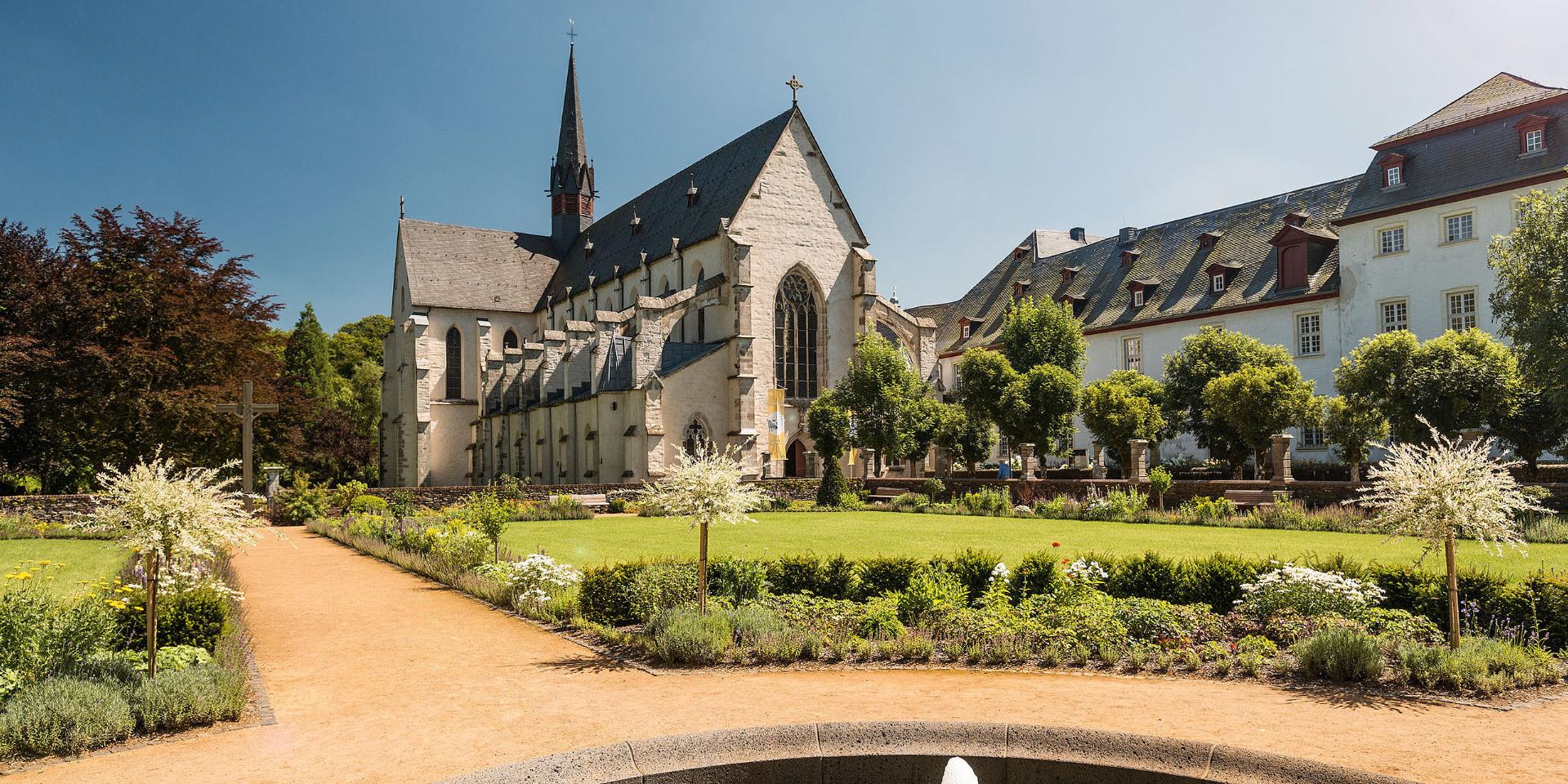 csm_Westerwald_Zisterzienserabtei-Marienstatt_Streithausen_Klostergarten_Ketz_WTS_6523_Gold_9df4743ecc (c) Abtei Marienstatt csm_Westerwald_Zisterzienserabtei-Marienstatt_Streithausen_Klostergarten_Ketz_WTS_6523_Gold_9df4743ecc