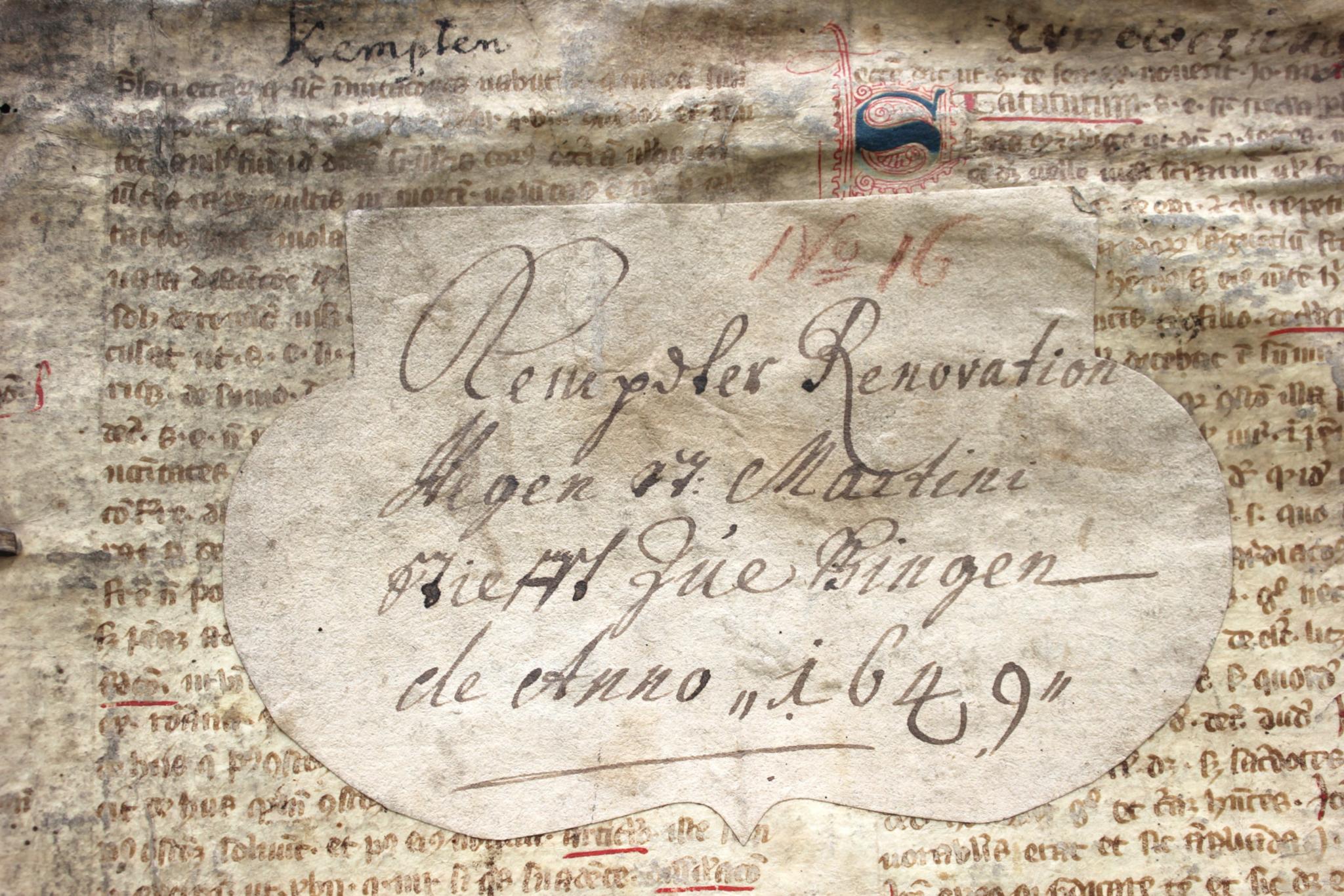 Kempter Renovation von 1649 gebunden in eine mittelalterliche Handschift.