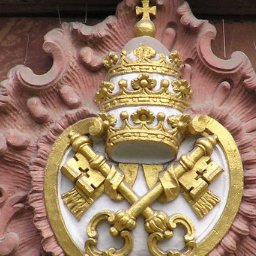 Seitenportal (c) St. Peter Mainz
